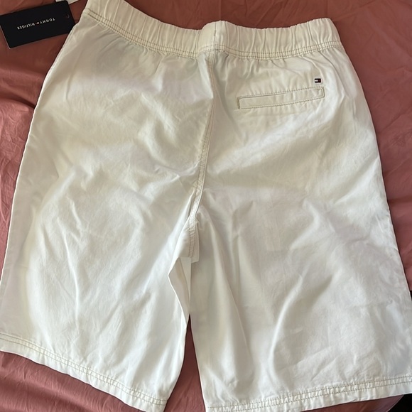 Tommy Hilfiger Boys Large 14/16 white drawstring shorts - Picture 5 of 6